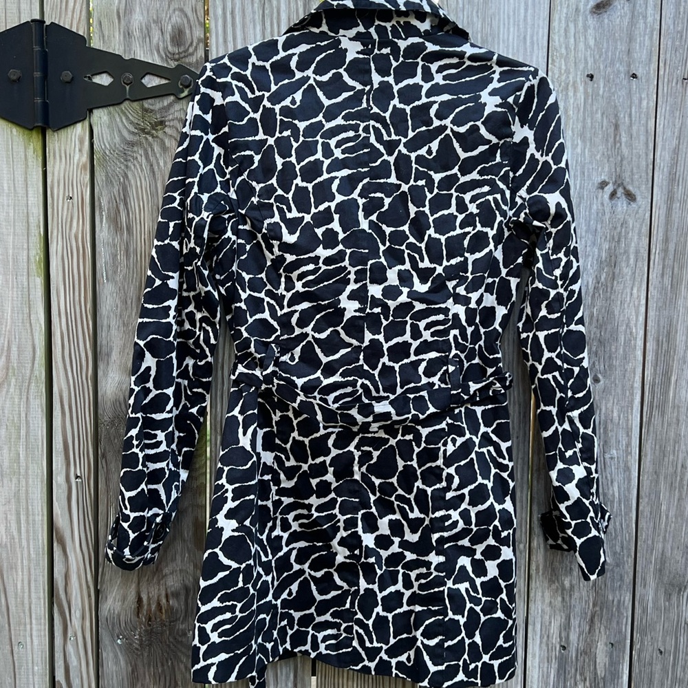 LUII ANTHROPOLOGIE Giraffe Print Belted Trench Coat Jacket Women’s Small - Picture 10 of 11